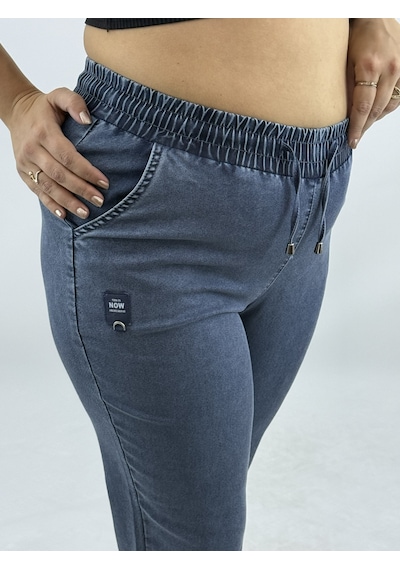 Motivation Büyük Beden Akar Kumaş Mom Lastikli Yüksek Bel Bağcıklı Paça Düğme Detaylı Kadın Pantolon Lacivert Motivation Büyük Beden Akar Kumaş Mom Lastikli Yüksek Bel Bağcıklı Paça Düğme Detaylı Kadın Pantolon Lacivert