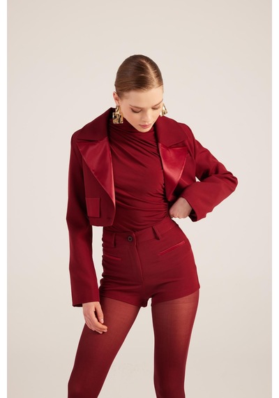 Holly Lolly Yakası Saten Detaylı Camila Crop Blazer Ceket Bordo