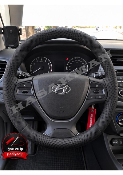 Hyundai İ20 Active Dikme Direksiyon Kılıfı Premium Komple Delikli Deri Siyah Dikiş 2015-2020