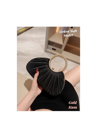 Famels Pileli /pilseli Çanta Yeni Model Pilseli Abiye Çanta Siyah Saten Taşlı Kulp Ve Zincirli, Gold Kasa Siyah Saten Y Famels Pileli /pilseli Çanta Yeni Model Pilseli Abiye Çanta Siyah Saten Taşlı Kulp Ve Zincirli, Gold Kasa Siyah Saten Y