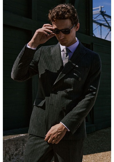 Altınyıldız Classıcs Lımıted Edıtıon Erkek Antrasıt Yünlü Slim Fit Dar Kesim Kırlangıç Yaka Kapak Cepli Çizgili Kruvaze Takım Elbise Antrasit Altınyıldız Classıcs Lımıted Edıtıon Erkek Antrasıt Yünlü Slim Fit Dar Kesim Kırlangıç Yaka Kapak Cepli Çizgili Kruvaze Takım Elbise Antrasit