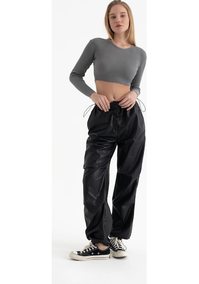 Hiccup Yuvarlak Yakalı Fitilli Örme Uzun Kollu Crop Top Koyu Gri
