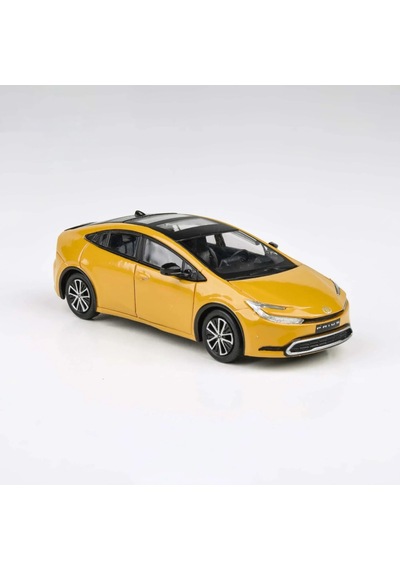 1:64 2023 Toyota Prius Maximum Yellow