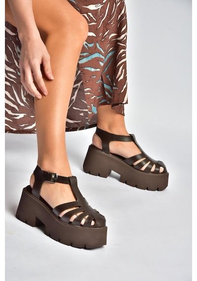Fox Shoes Y272983109 Kahverengi Kalın Tabanlı Kadın Sandalet Ayakkabı