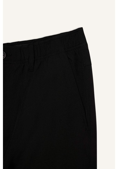 DeFactoFit Standart Fit Sporcu Kısa Paça Dokuma Şort E4137AX25SMBK81