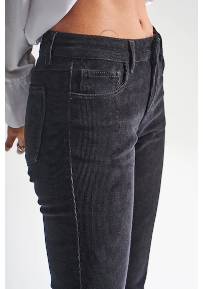 Itsbasic Kadın Siyah Renk 26w5-1 Low Waist Flare Fit İnce Fitilli Velvet Kadife Kumaş Pantolon