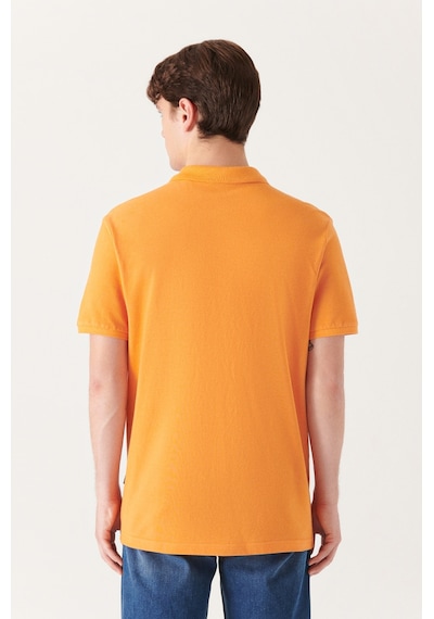 Avva E001004 Serin Tutan Standart Fit Normal Kesim Erkek Polo Yaka T-Shirt - Turuncu