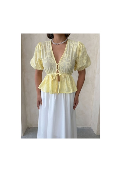 Verymoda Önden Bağlamalı Nakışlı Vual Bluz D2820 Sari