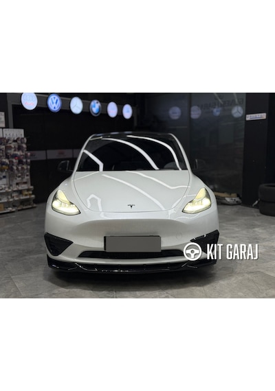 Tesla Model Y Parlak Siyah Ön Lip Plastik Boyalı