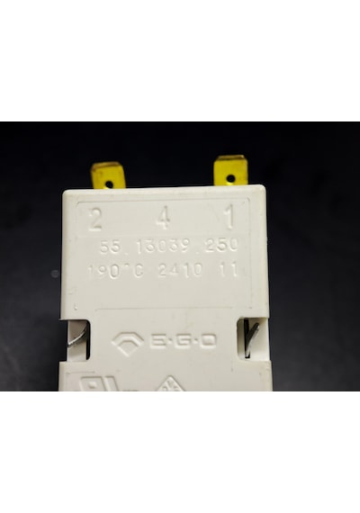 Ego 55.13039.250 Kapiler Termostat 100-190 C 1980 Mm Monofaze Sanayi Tipi Fırın Fritöz Rezistans Termostatı 1 Adet Ego 55.13039.250 Kapiler Termostat 100-190 C 1980 Mm Monofaze Sanayi Tipi Fırın Fritöz Rezistans Termostatı 1 Adet
