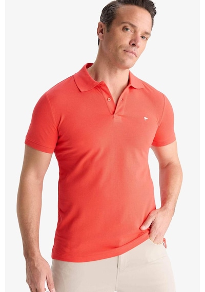 DeFacto Slim Fit Dar Kesim Polo Yaka Nakışlı Kısa Kollu Tişört D7665AX25SPRD28 DeFacto Slim Fit Dar Kesim Polo Yaka Nakışlı Kısa Kollu Tişört D7665AX25SPRD28