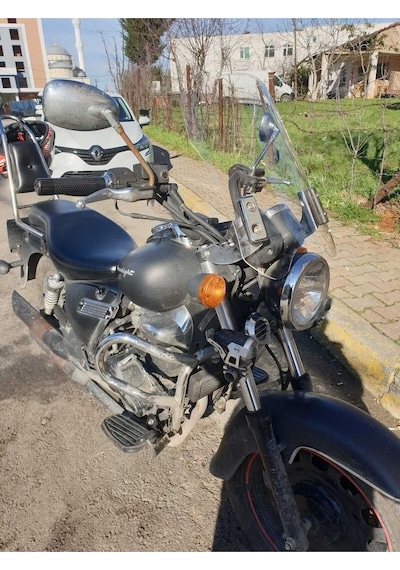 Motocam Küba Süperlight 125 Ön Cam 2008-2026 Model 53cm Şeffaf Renkli 4mm Aparatsız