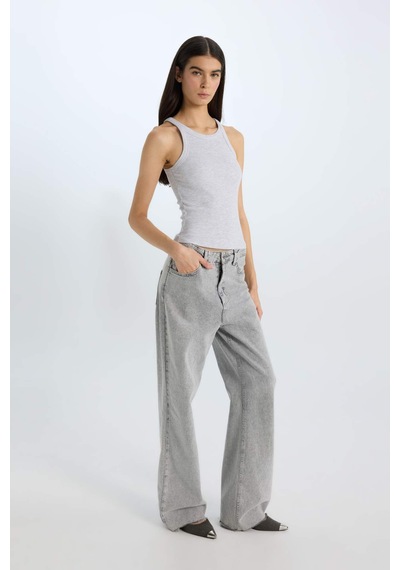 DeFacto Slim Fit Dar Kesim Halter Yaka Fitilli Kaşkorse Atlet E2176AX25SPGR93