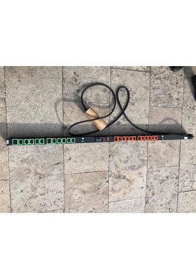 Vertiv Vp8953 Şebeke Dağıtım Ünitesi Vertiv Geist Rpdu Switched 0u İnput