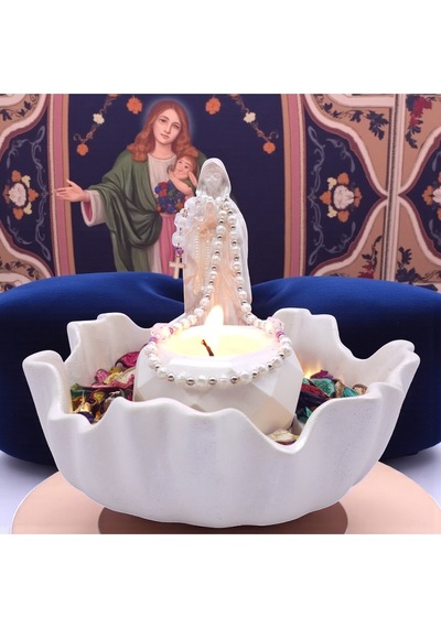 Meryem Ana Heykelciği Ve Mumluk, Kurutulmuş Yapraklar Ve Led Işık İle, 4 Farklı Renk 66596929