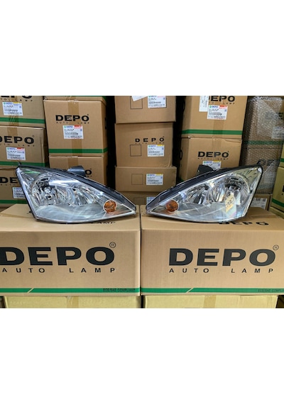 Ford Focus 2002-2005 Arası Depo Sağ Ve Sol Far Takım 2m51-13100-bd / 2m51-13101-bd