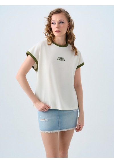 Relax Fit Kadın Tshirt K.kol Ekru