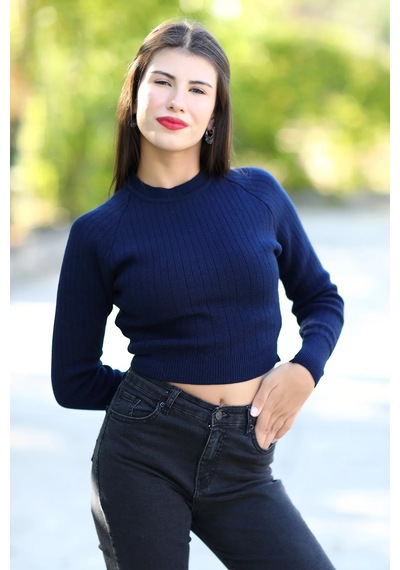 Giysa Kadın Lacivert Fitilli Crop Triko Kazak Kısa Model Akrilik Kumaş Ribanalı - 3122 Lacivert Giysa Kadın Lacivert Fitilli Crop Triko Kazak Kısa Model Akrilik Kumaş Ribanalı - 3122 Lacivert