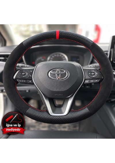 Toyota Yaris Cross Dikme Direksiyon Kılıfı Alcantara Süet Mat Karbon Kırmızı Yüzük Ve Dikiş 2020-2026 Siyah