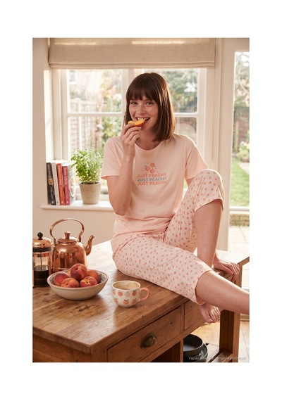 Lela Desenli Pamuklu Bisiklet Yaka Kaprili Pijama Takımı Bayan Pijama Takımı 65790787 Turuncu