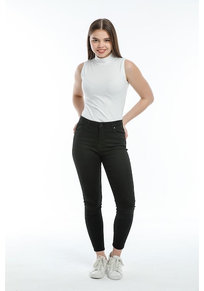 Refox Kadın Beyaz Kolsuz Boğazlı Body Çok Renkli