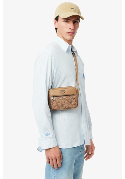 Lacoste Holiday Unisex Bag 18 4 4 Ayarlanabilir Askılı Baskılı Unisex Postacı Çantası Kahverengi