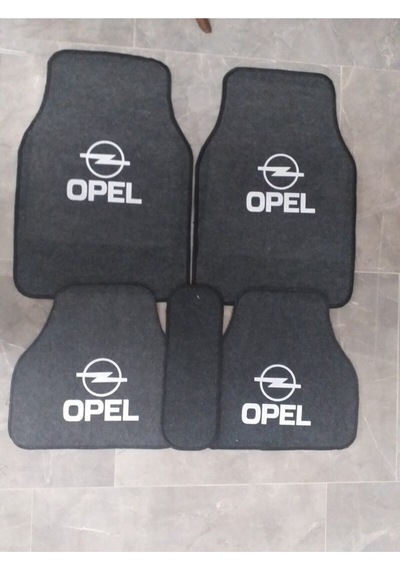 Opel Astra Logolu Siyah Halı Paspas