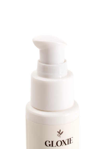Gloxie Aydınlatıcı ve Nemlendirici Güneş Kremi SPF50+ 50 ML