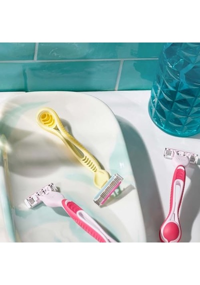 Gillette Venus 3 Tek Kullanımlık Tıraş Makinesi, Kadın, 3 Ejderha Meyvesi Kokulu Tıraş Makinesi