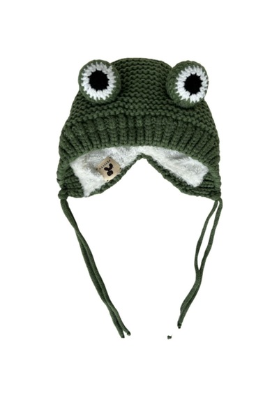 Ici Kurklu Sicak Tutan Kulak Kapayan Karsever Kurbaga Bere - Frog In Love With Snow