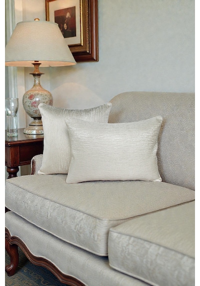 Kırlent Kılıfı Çizgili Desenli Jakarlı Dokuma Kumaş 2'li 45x45 Ve 35x50 Çift Taraflı Biyeli Krem