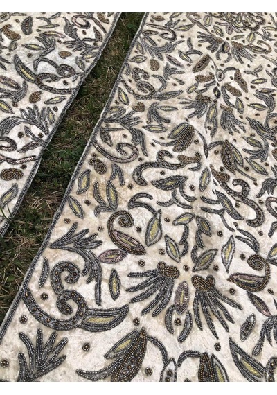 El İşi Otantik İşlemeli Boncuklu Taşlı Kadife Masa Koltuk Örtüsü Takımı 5 Parça 004