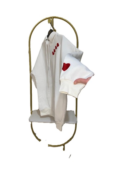 Madame Sare Kalpli Nakışlı Sweatshırt Şardonlu Premium Beyaz