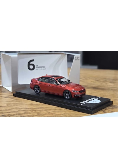 1/64 Bmw F30 Kırmızı - Collector Edition 50 Years Bmw 3 Series