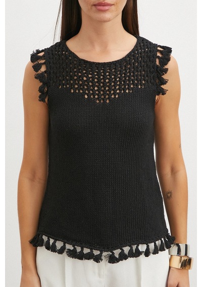 Uterpe Omuz Püsküllü Crop Triko Siyah