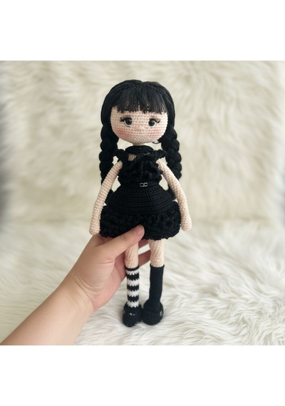 Tığ İşi Amigurumi Kız Bebek Bej - Siyah