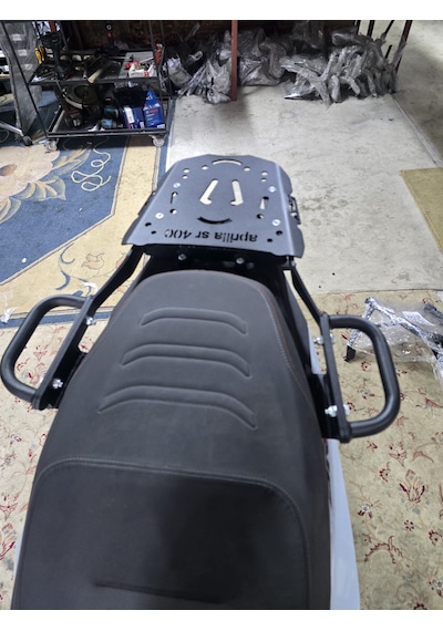 Aprilia Sr 400 Arka Çanta Taşıma Demiri