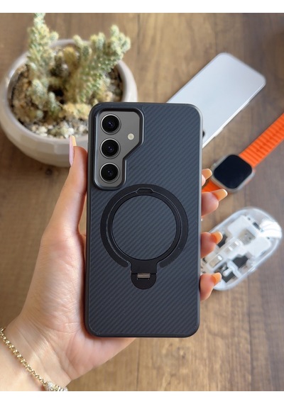 Samsung Galaxy S24 Uyumlu Karbon Desenli Standlı Ve Magsafe Uyumlu Kılıf Soocase700 Siyah