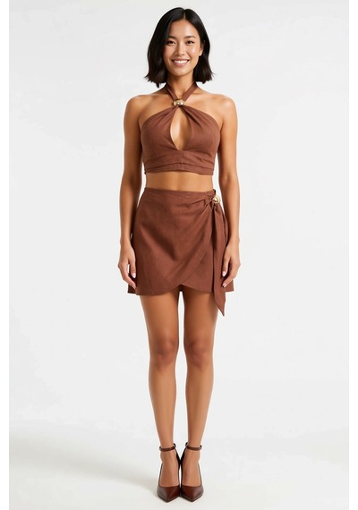 Benerly Kadın Dokuma Halter Yaka Bağlamalı Crop Top Mini Etek Takım Plaj Kahverengi