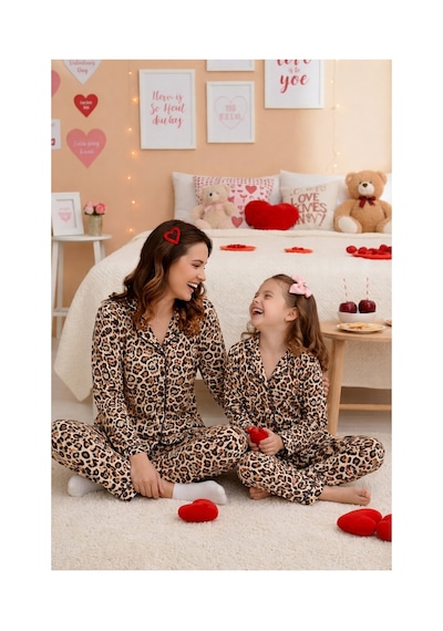 Rindahomewear Anne-kız Leopar Desenli Düğmeli Örme Uzun Kollu Pijama Takımı Kahverengi