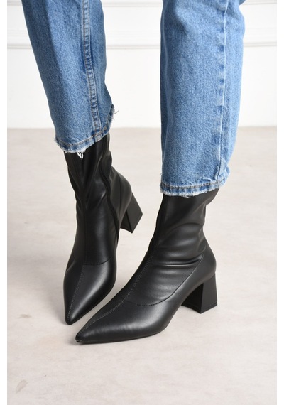 Dabab Shoes Neva Kadın Siyah Streç Cilt Sivri Burun Fermuarlı 6 Cm Kalın Topuklu Bot Bootie Siyah Cilt Dabab Shoes Neva Kadın Siyah Streç Cilt Sivri Burun Fermuarlı 6 Cm Kalın Topuklu Bot Bootie Siyah Cilt