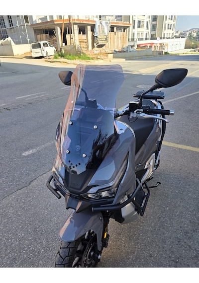 Motocam Rks Freccia Ön Cam 2022-2026 Model 55cm Füme Renkli 4mm Kısa