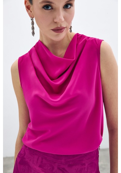 Sateen Degaje Yaka Kolsuz Bluz - Fuşya