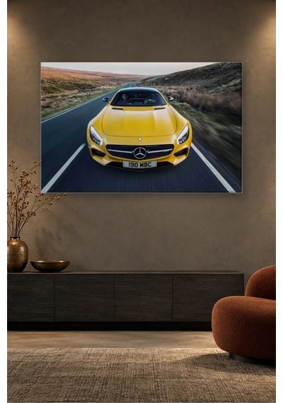 Fida Vadi Yolunda Sarı Mercedes-amg Gt Canvas Tablo Çok Renkli