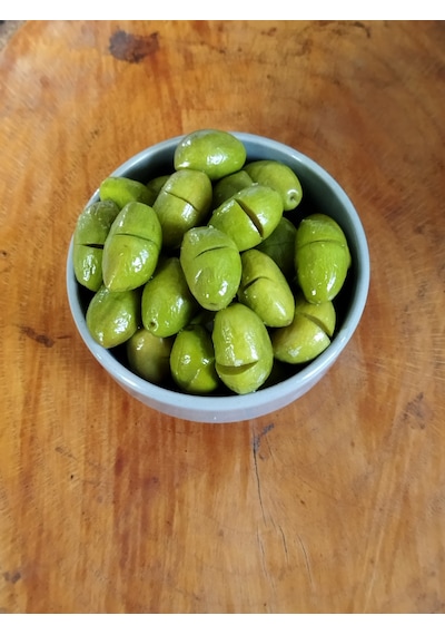Etik Yerli Ürünler Eğri Çekirdek Cinsi Kırma Yeşil Tatlanmış Zeytin 2 x 5 KG