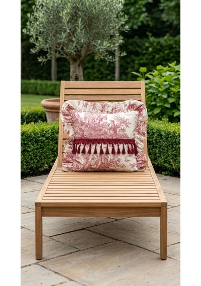 Toilea Burgundy Ruffle Yastık Çok Renkli