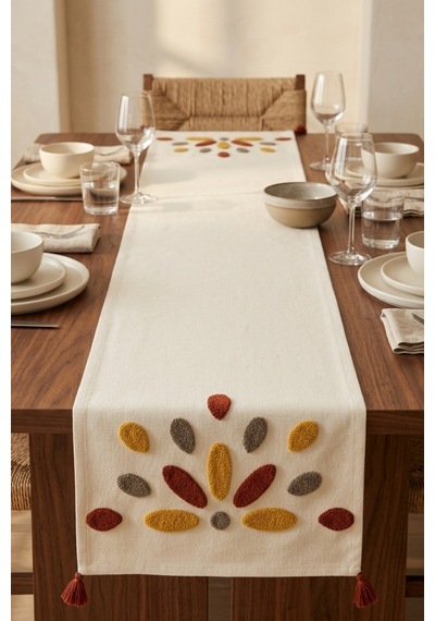 Güneş Damlası Renkli Punch Nakışlı Püsküllü Pamuk Runner Masa Örtüsü 40x130 Cm Kiremit