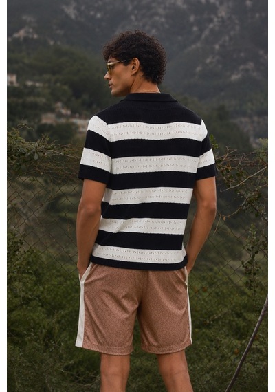 Tarz Cool Erkek Oversize Kalın Örgü Polo Yaka Triko Fileli Tişört Çizgili Vintage Yazlık Rahat Fit Siyah