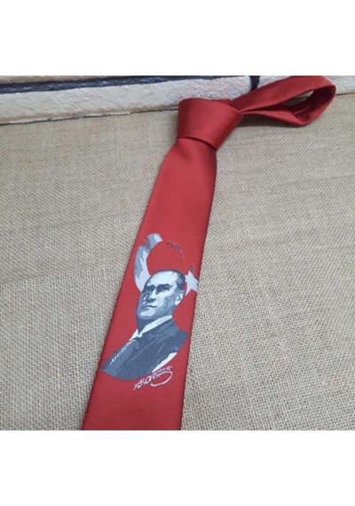 Kırmızı Atatürk Kravat Resmi Açık Gri