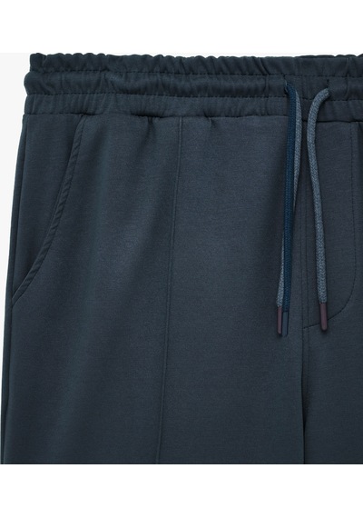 Koton Regular Fit Cepli Viskon Karışımlı Bermuda Beli Bağcıklı Şort Mavi 6sam40059mk